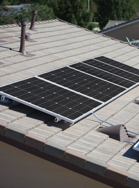 Complete Off-Grid Solar Panel Kit with Charge Controller Cable Connectors 6 Complete Off-Grid Solar Panel Kit with Charge Controller Cable Connectors 6