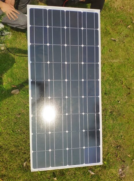 100W Rigid Monocrystalline Silicon Waterproof Solar Panel 18V 2 100W Rigid Monocrystalline Silicon Waterproof Solar Panel 18V 2